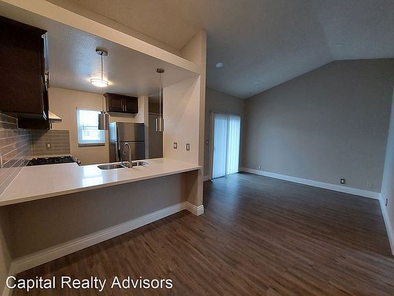 5th image of 1190 Newport Ave #209