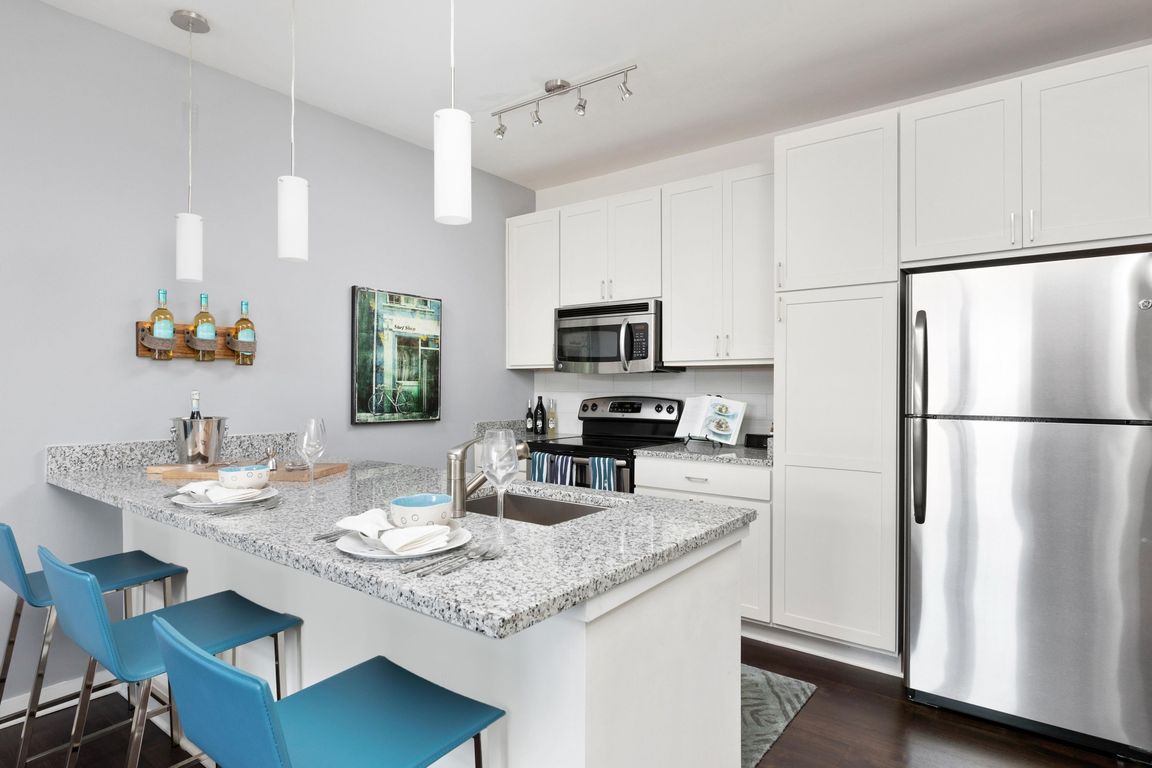 Upgraded Kitchen with Stainless Steel Appliances