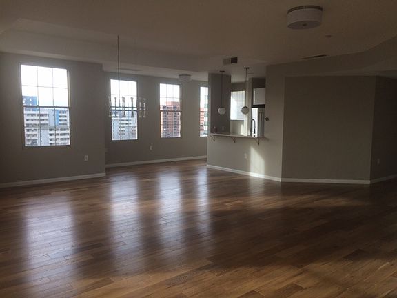4th image of 475 W 12th Ave Unit 7A