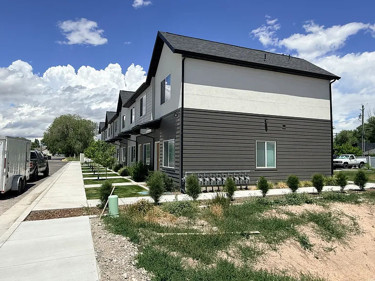 172 N 400 W #7 — Photo 19