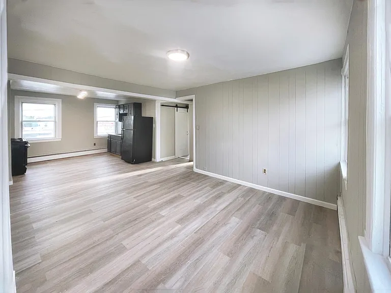 7213 N Point Rd #3 — Photo 16