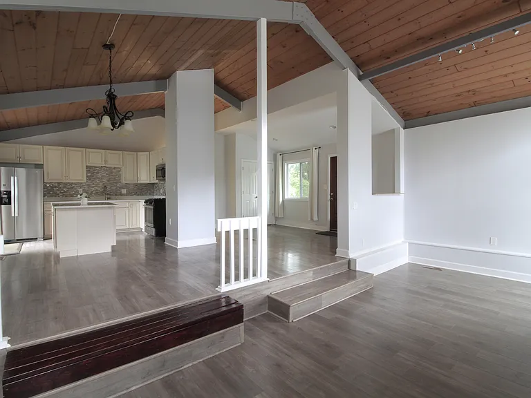 12712 Torrington St — Photo 15