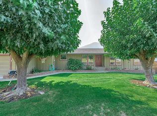 1480 Upper Applegate Rd, Jacksonville, OR 97530