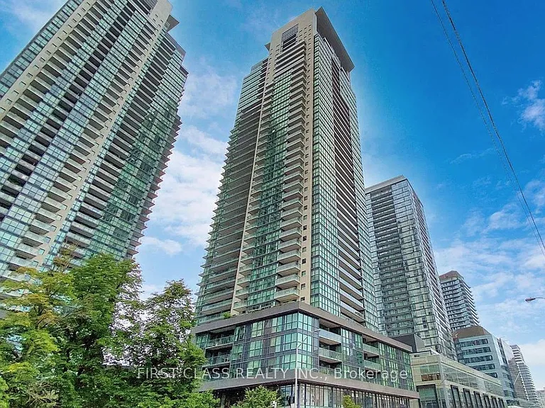 5168 Yonge St #Penthouse 305 — Photo 1