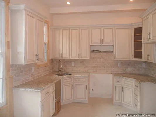 Sold by Voro, LLC | media 37