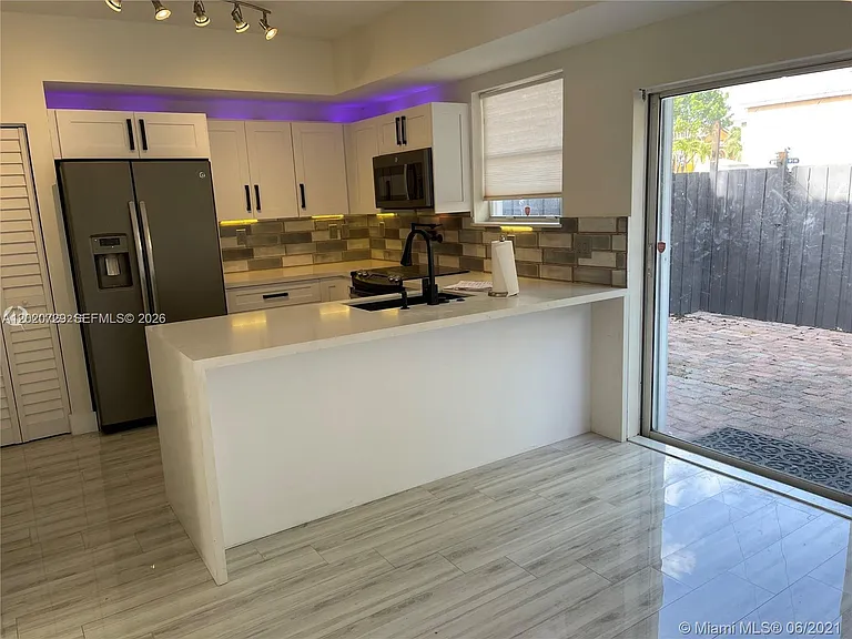 5200 NW 109th Ave #1 — Photo 3