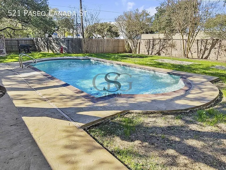 521 Paseo Canada St — Photo 12