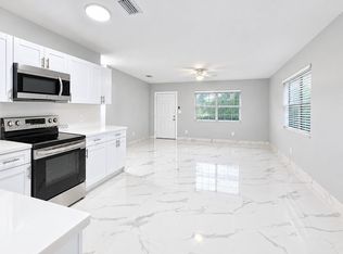 1529 SW 22nd St #1, Fort Lauderdale, FL 33315