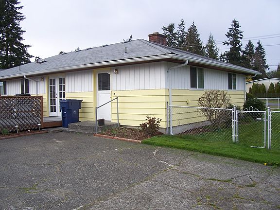 2nd image of 3929 S 173rd St