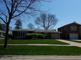 15 N Waterman Ave, Arlington Heights, IL