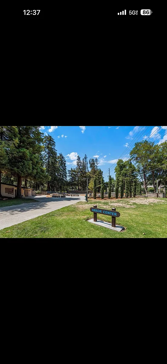 Building Photo - 3011 Kaiser Dr #C