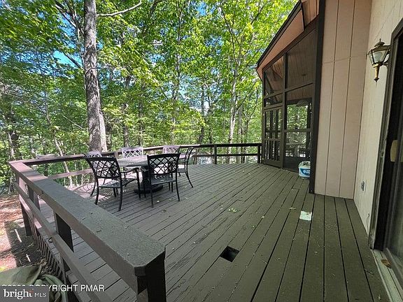 5th image of 5970 Decker Rd