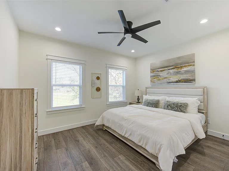 3406 Garapan St #B — Photo 27