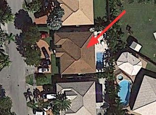 16731 NW 89th Pl, Miami Lakes, FL 33018