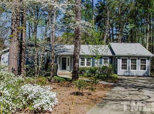 6732 Ridgecroft Ln, Raleigh, NC 27615