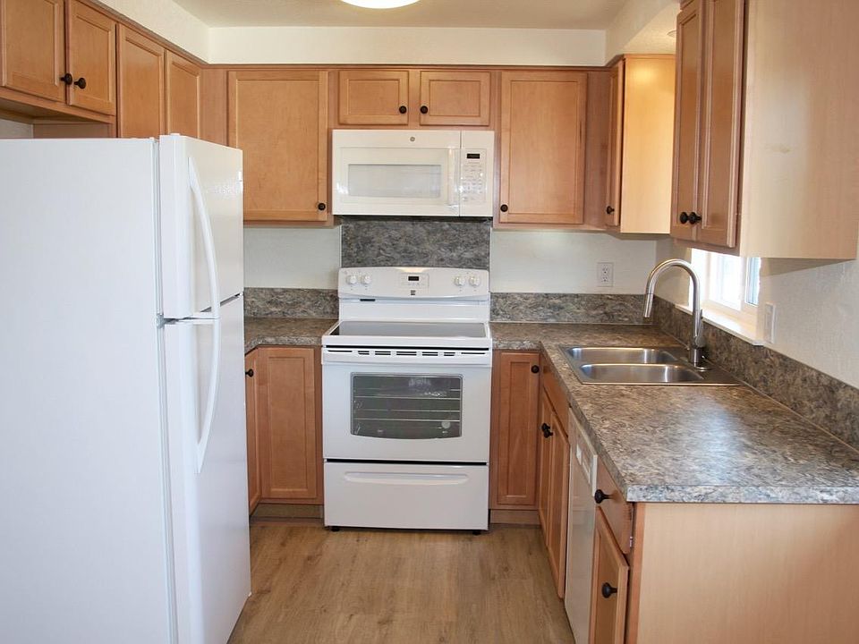 Kitchen fully updated in 2018. At that time, new cabinets, appliances, countertops, faucets, floors, windows, etc.