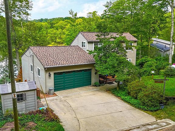 3rd image of 5723 Fawn Lake Dr