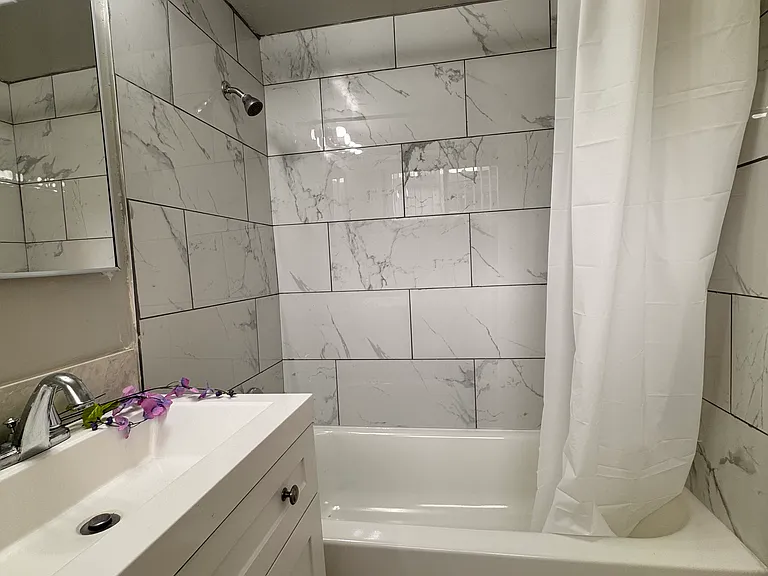 1214 Boynton St #15 — Photo 23