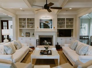 300 Center St, Mount Pleasant, SC 29464