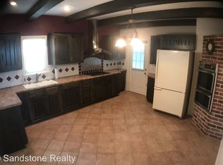 5910 Gertrude Ave, Cleveland, OH