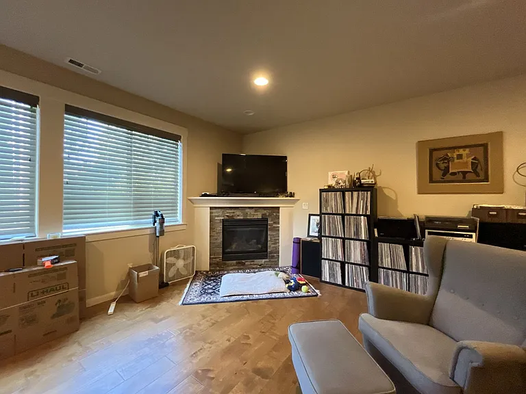 9304 N Macrum Ave — Photo 18