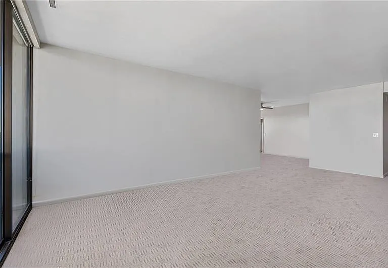2575 Peachtree Rd NE #22A — Photo 6