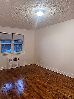 4th image of 2024 E 54th St #1