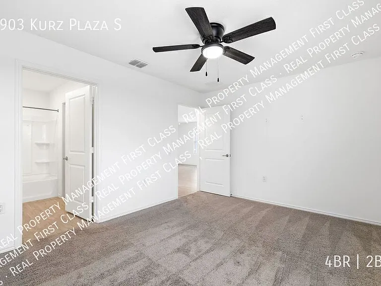 3903 Kurz Plz — Photo 16