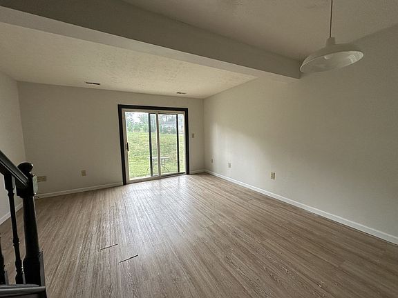 4th image of 1235-1245 Green Valley Dr #1245-B
