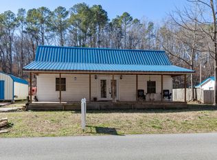 530 Midway Dr, Erin, TN 37061