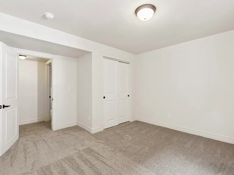 1005 Laporte Ave #B — Photo 9
