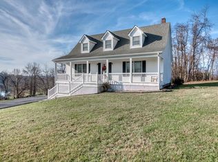 149 Walker St, Chilhowie, VA 24319