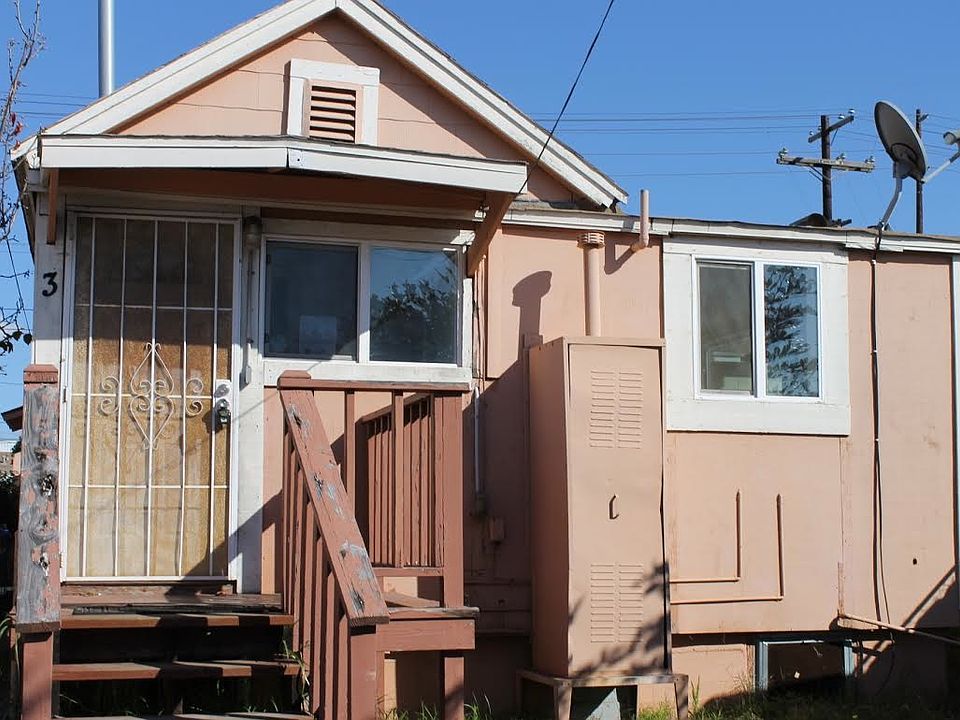 1st image of 1324 Hoover Ave APT 3