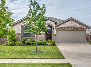 420 Eureka Ct, Burleson, TX 76028