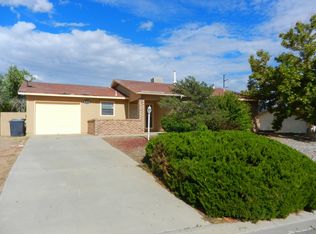 4933 Chromium Dr NE, Rio Rancho, NM 87124
