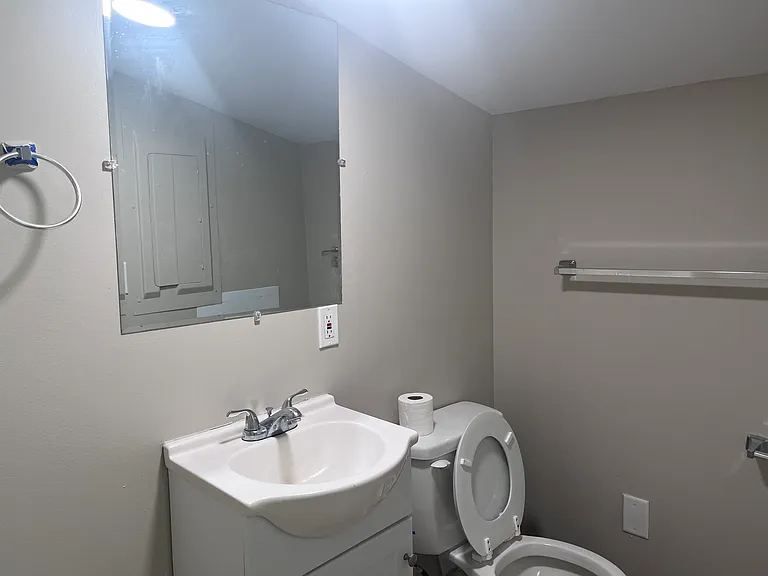 403 Delaware Ave — Photo 17