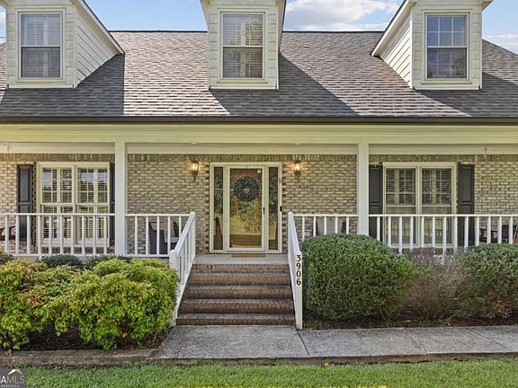 5th image of 3906 Laurens Ln