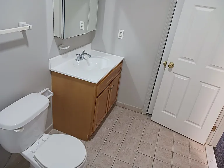 588-612 E Main St #598-C — Photo 7
