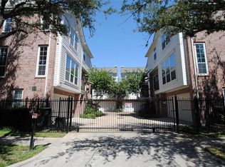 1913 Calumet St, Houston, TX 77004