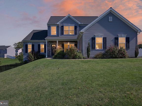 2nd image of 2031 Ranch Ave