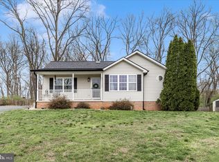 17006 Newcastle Ct, Williamsport, MD 21795