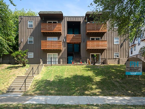 2nd image of 423-427 Maple Blvd #427-4E