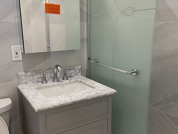 4th image of 25-18 73rd St #1