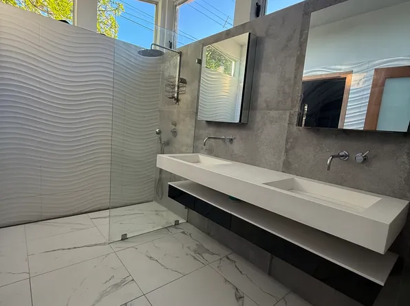 6428 Shirehall Dr, San Diego, CA 92111