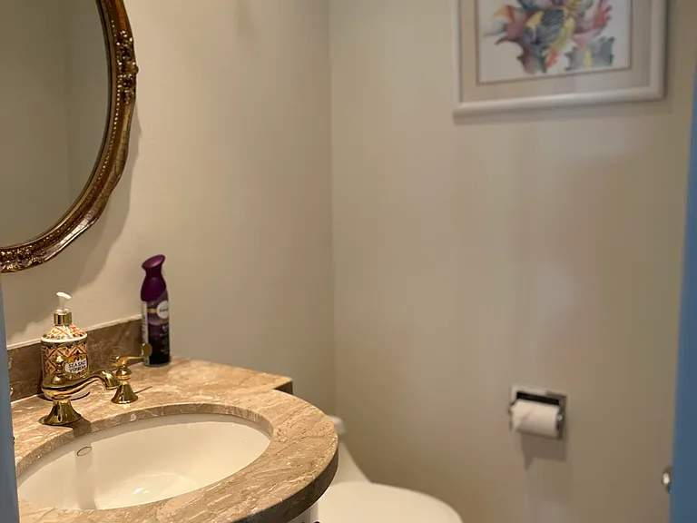 330 SE 20th Ave #508 — Photo 11