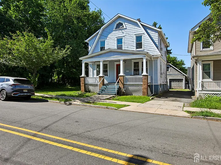 10 Handy St — Photo 2