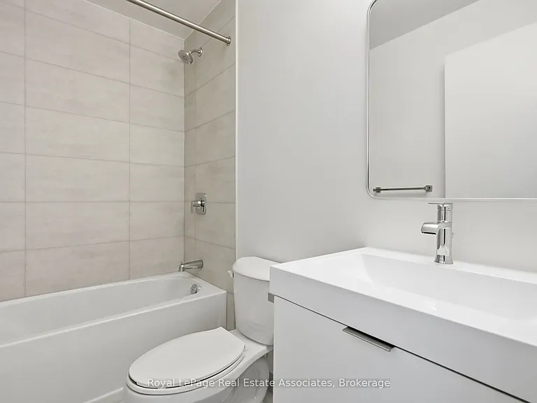 33 Erie Ave #1704 — Photo 19