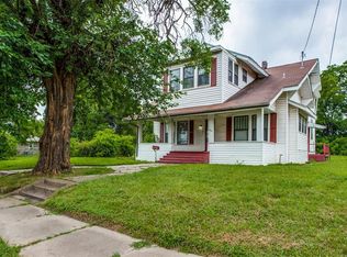 702-704 S Montgomery St, Sherman, TX 75090
