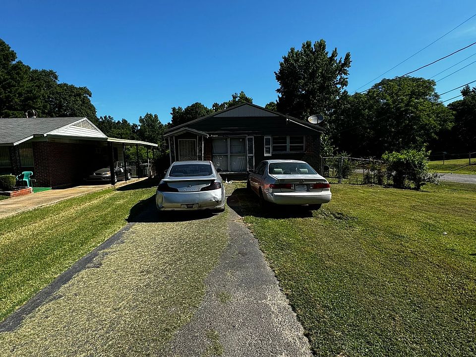 2nd image of 318 Delta Rd