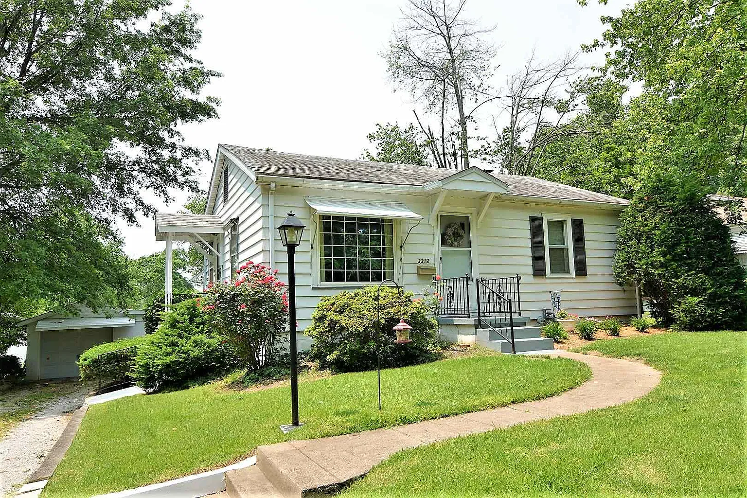 3312 Baker Ave photo 1